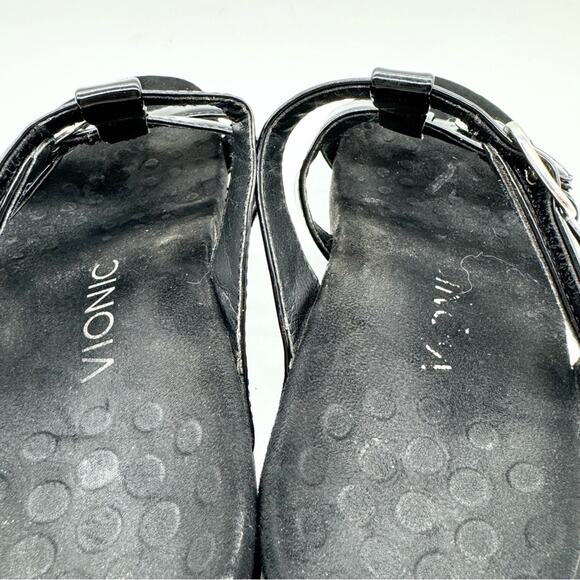 Vionic Misa Strappy Buckle Slide Sandals Black Patent Sz 6 Minimal Office Dressy - Picture 11 of 11